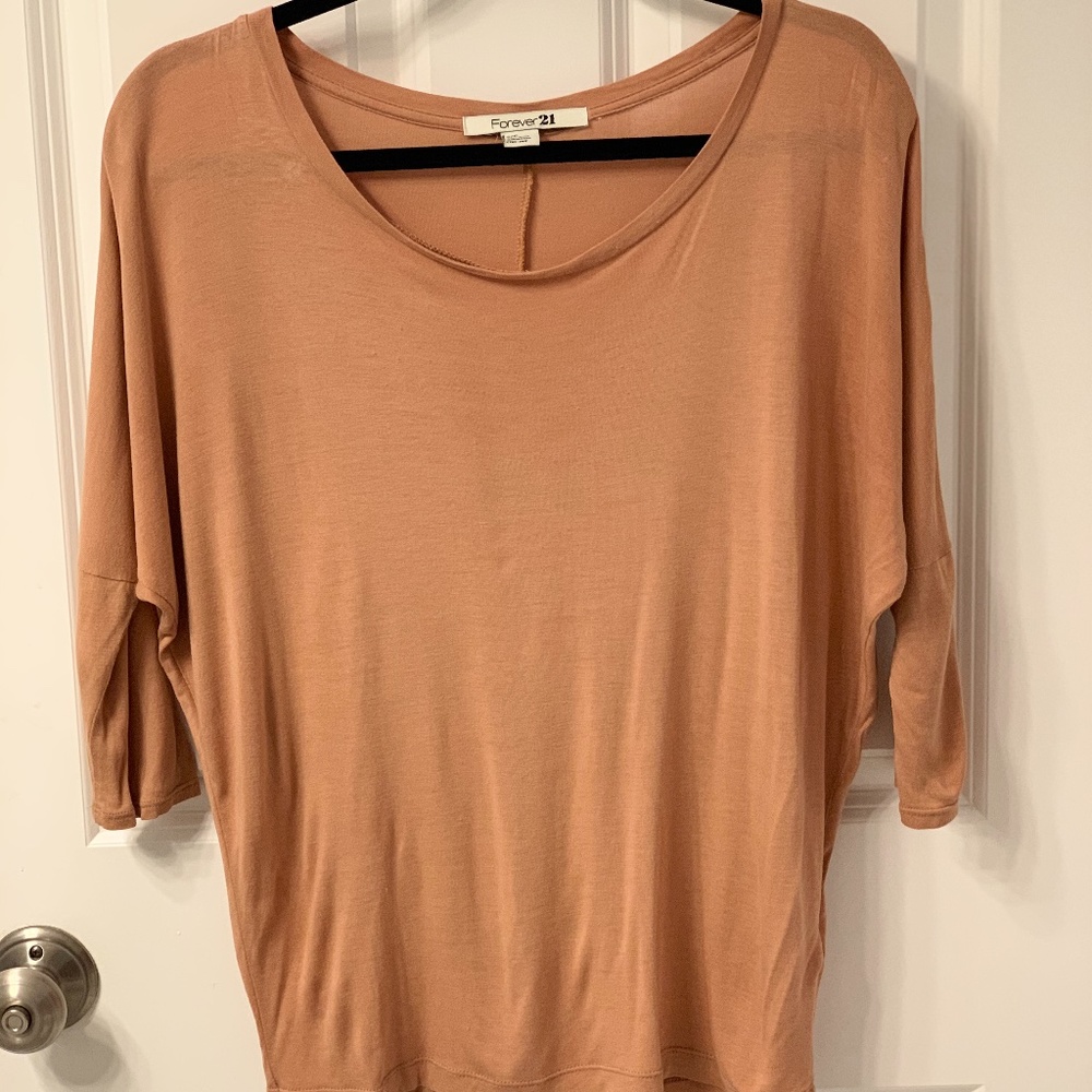 Forever 21 tan 3/4  sleeve shirt wmns S